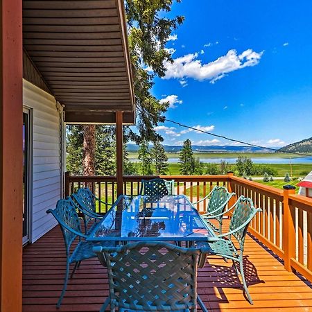 Cozy Montana Lake View Getaway - Fish And Hike! Villa Kalispell Buitenkant foto